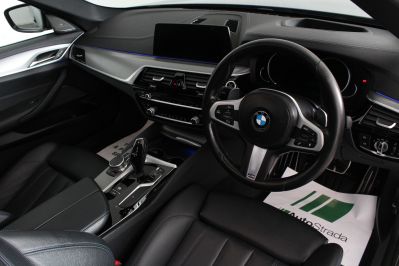 BMW 5 SERIES 520D M SPORT TOURING - 5272 - 3
