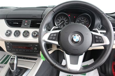 BMW Z SERIES Z4 SDRIVE18I ROADSTER - 5229 - 24