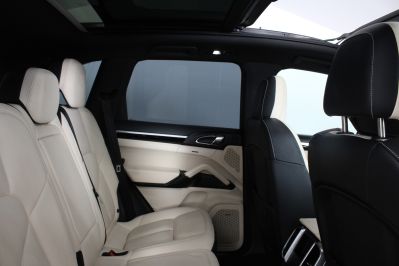 PORSCHE CAYENNE D V6 TIPTRONIC S - 5914 - 37