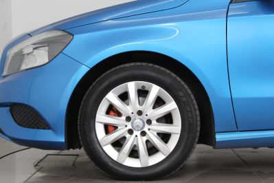 MERCEDES A-CLASS A180 CDI BLUEEFFICIENCY SE - 5913 - 53