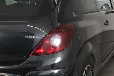 VAUXHALL CORSA BLACK EDITION - 5915 - 43