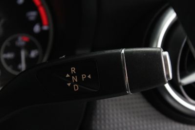 MERCEDES A-CLASS A180 CDI BLUEEFFICIENCY SE - 5913 - 25