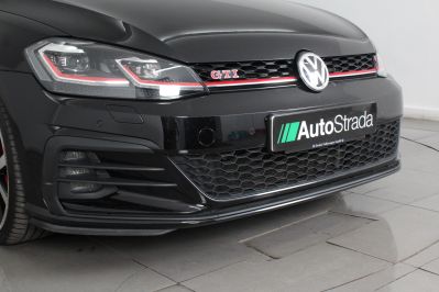 VOLKSWAGEN GOLF GTI PERFORMANCE TSI DSG - 5917 - 56