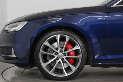 AUDI A4 S4 TFSI QUATTRO - 5952 - 66