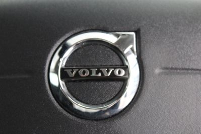 VOLVO V40 T3 MOMENTUM NAV PLUS - 5969 - 63