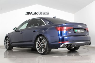 AUDI A4 S4 TFSI QUATTRO - 5952 - 15