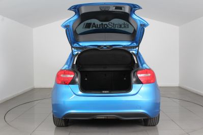 MERCEDES A-CLASS A180 CDI BLUEEFFICIENCY SE - 5913 - 16