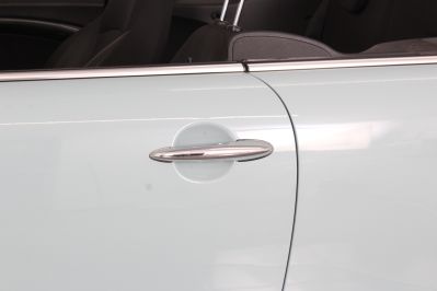 MINI CONVERTIBLE COOPER D - 5966 - 62