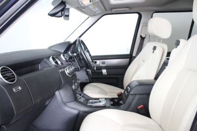 LAND ROVER DISCOVERY 4 SDV6 HSE - 5916 - 46