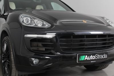 PORSCHE CAYENNE D V6 TIPTRONIC S - 5914 - 52