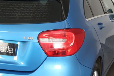 MERCEDES A-CLASS A180 CDI BLUEEFFICIENCY SE - 5913 - 50