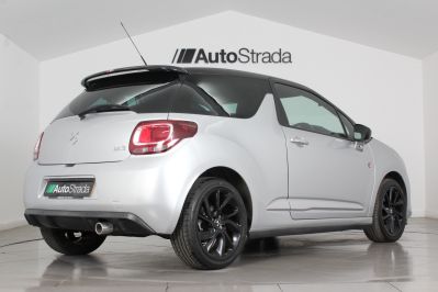DS DS 3 BLUEHDI PERFORMANCE LINE S/S - 5935 - 17