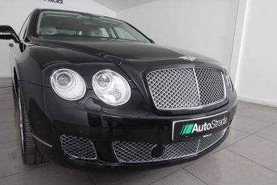 BENTLEY CONTINENTAL FLYING SPUR - 4537 - 36