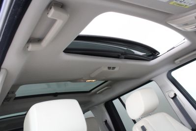 LAND ROVER DISCOVERY 4 SDV6 HSE - 5916 - 3