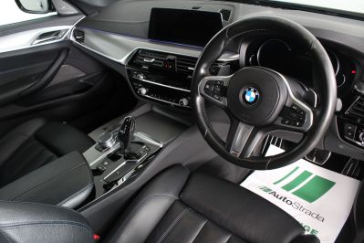 BMW 5 SERIES 520D M SPORT TOURING - 5213 - 2