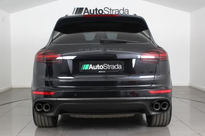 PORSCHE CAYENNE D V6 TIPTRONIC S - 5914 - 8
