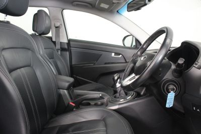 KIA SPORTAGE CRDI 3 SAT NAV - 5907 - 46