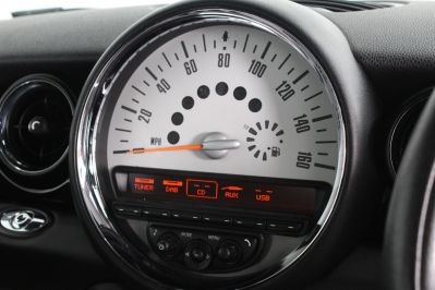 MINI CONVERTIBLE COOPER D - 5966 - 34