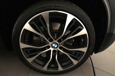 BMW X5 3.0 M50D - 4377 - 64