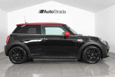 MINI HATCH ONE - 5882 - 5