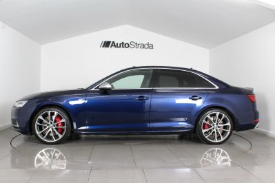 AUDI A4 S4 TFSI QUATTRO - 5952 - 6