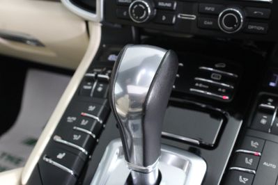 PORSCHE CAYENNE D V6 TIPTRONIC S - 5914 - 45