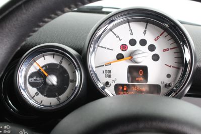 MINI CONVERTIBLE COOPER D - 5966 - 37