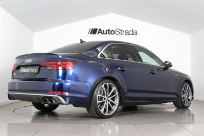 AUDI A4 S4 TFSI QUATTRO - 5952 - 16