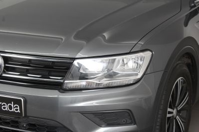 VOLKSWAGEN TIGUAN SE NAV TSI - 5906 - 55