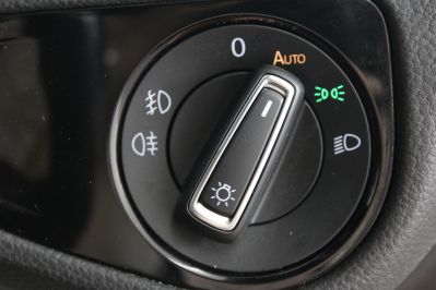 VOLKSWAGEN GOLF GTI PERFORMANCE TSI DSG - 5917 - 42