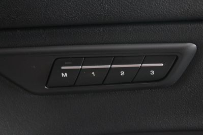 JAGUAR E-PACE FIRST EDITION - 5960 - 44