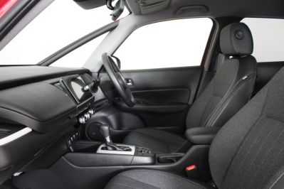 HONDA JAZZ I-MMD EX - 5911 - 30