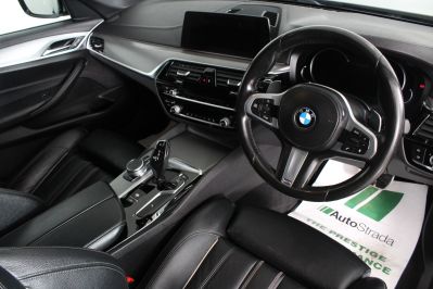 BMW 5 SERIES 530D M SPORT TOURING - 5261 - 2