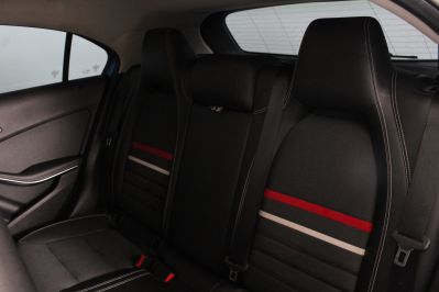MERCEDES A-CLASS A180 CDI BLUEEFFICIENCY SE - 5913 - 32