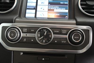 LAND ROVER DISCOVERY 4 SDV6 HSE - 5916 - 30