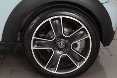 MINI CONVERTIBLE COOPER D - 5966 - 71