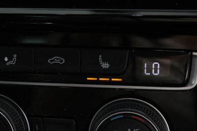 VOLKSWAGEN GOLF GTI PERFORMANCE TSI DSG - 5917 - 37