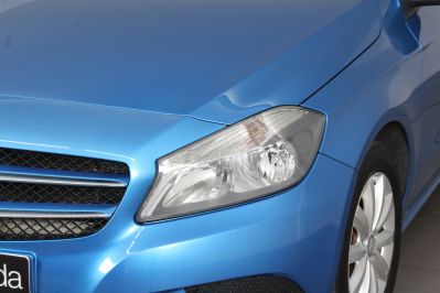 MERCEDES A-CLASS A180 CDI BLUEEFFICIENCY SE - 5913 - 48