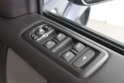 LAND ROVER DISCOVERY 4 SDV6 HSE - 5916 - 36