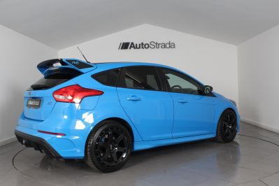 FORD FOCUS RS - 4504 - 4