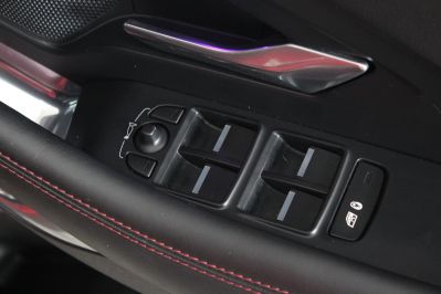 JAGUAR E-PACE FIRST EDITION - 5960 - 41