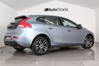VOLVO V40 T3 MOMENTUM NAV PLUS - 5969 - 20