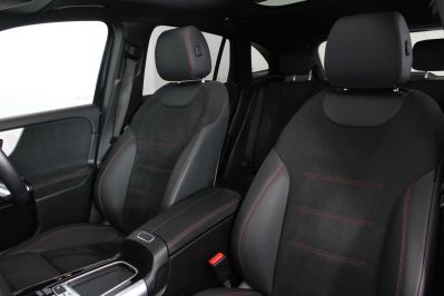 MERCEDES GLA-CLASS GLA 250 E AMG LINE PREMIUM PLUS - 5950 - 49