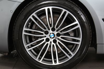 BMW 5 SERIES 520D M SPORT TOURING - 5213 - 77