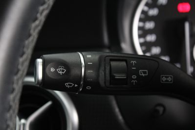 MERCEDES A-CLASS A180 CDI BLUEEFFICIENCY SE - 5913 - 19
