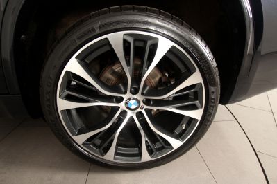 BMW X5 3.0 M50D - 4377 - 67