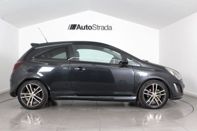 VAUXHALL CORSA BLACK EDITION - 5915 - 5