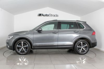 VOLKSWAGEN TIGUAN SE NAV TSI - 5906 - 6