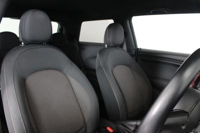 MINI HATCH ONE - 5882 - 33