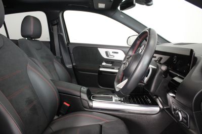 MERCEDES GLA-CLASS GLA 250 E AMG LINE PREMIUM PLUS - 5950 - 51